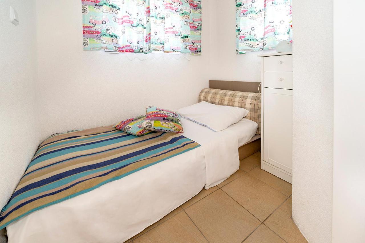 Camp Mali Bungalow บัชกา ภายนอก รูปภาพ